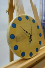 Massive Holzuhr mit Epoxy 23cm