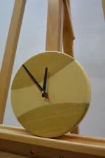 Massive Holzuhr mit Epoxy 23cm