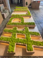Holz Buchstaben mit LED und echtem Moos