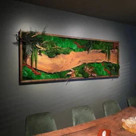 Moosbild mit Holz – Walnuss Waldlandschaft