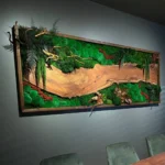 Moosbild mit Holz – Walnuss Waldlandschaft