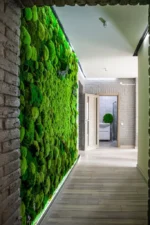 Wand mit Pflanzenpaneelen (Pflanzenwand) von Ekomoss