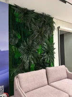 Wand mit Pflanzenpaneelen (Pflanzenwand) von Ekomoss